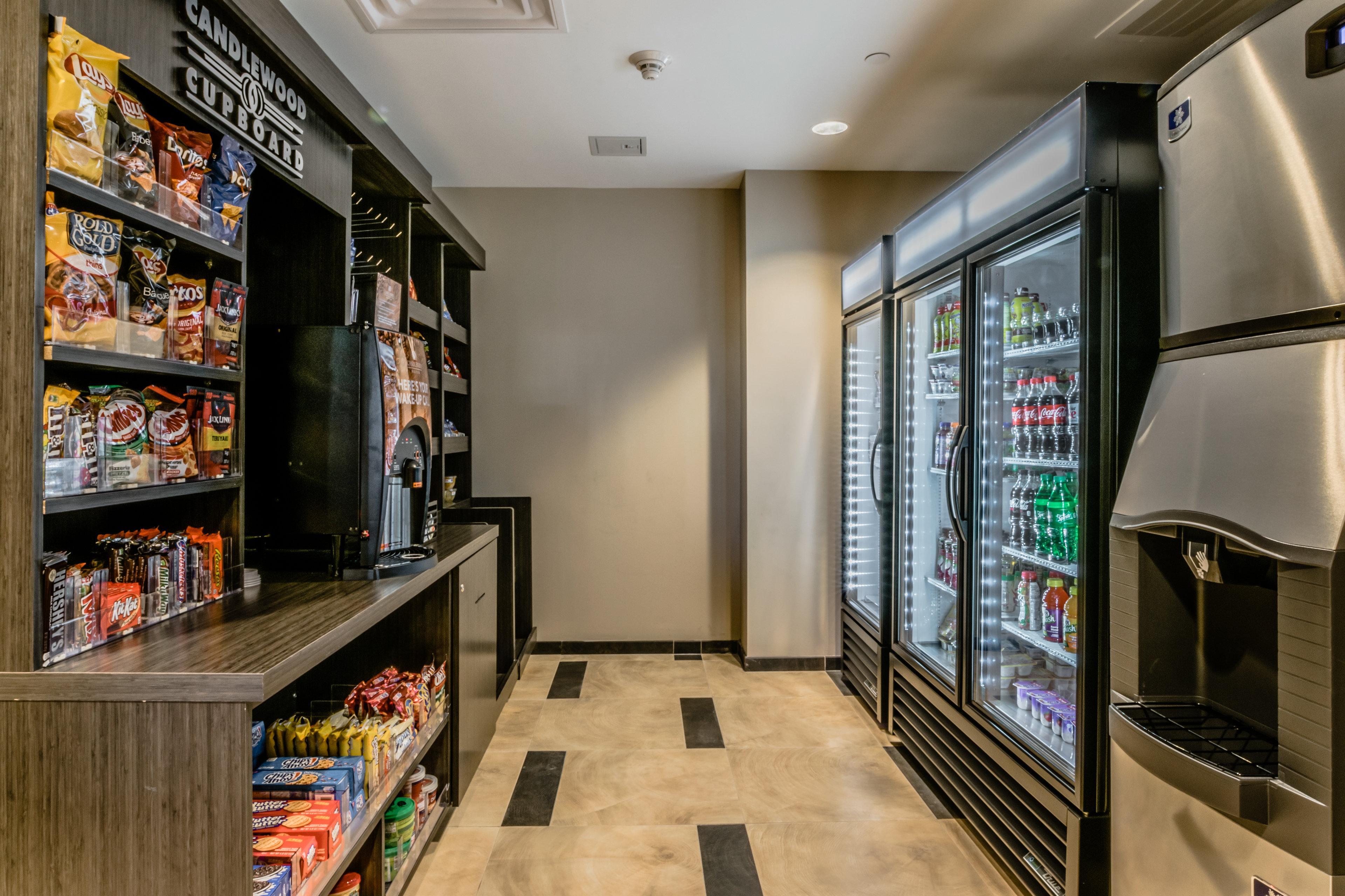 Candlewood Suites - Hartford Downtown Екстериор снимка