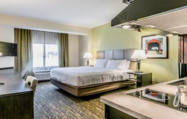Candlewood Suites - Hartford Downtown Екстериор снимка